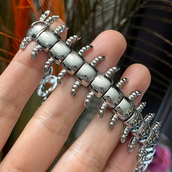 Unsex silver centipede bracelet,Large centipede bracelet,Centipede choke… - Picture 3 of 6